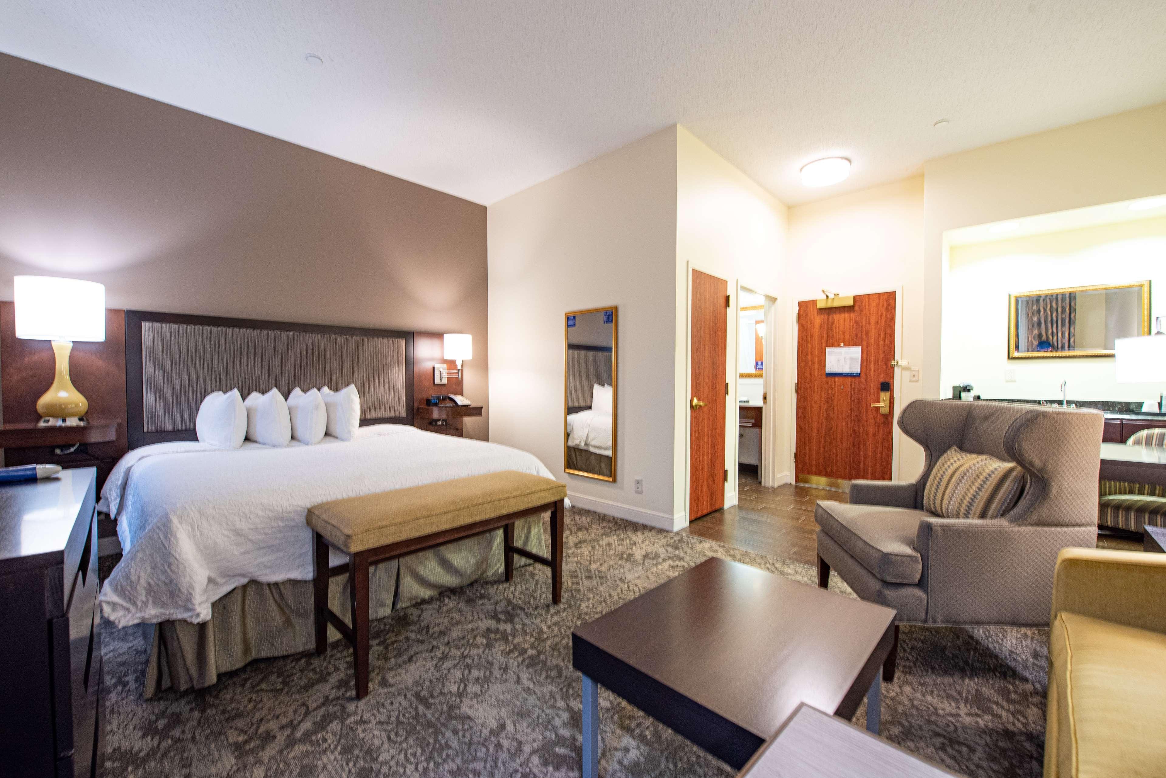 Hampton Inn & Suites By Hilton - Rockville Centre Εξωτερικό φωτογραφία