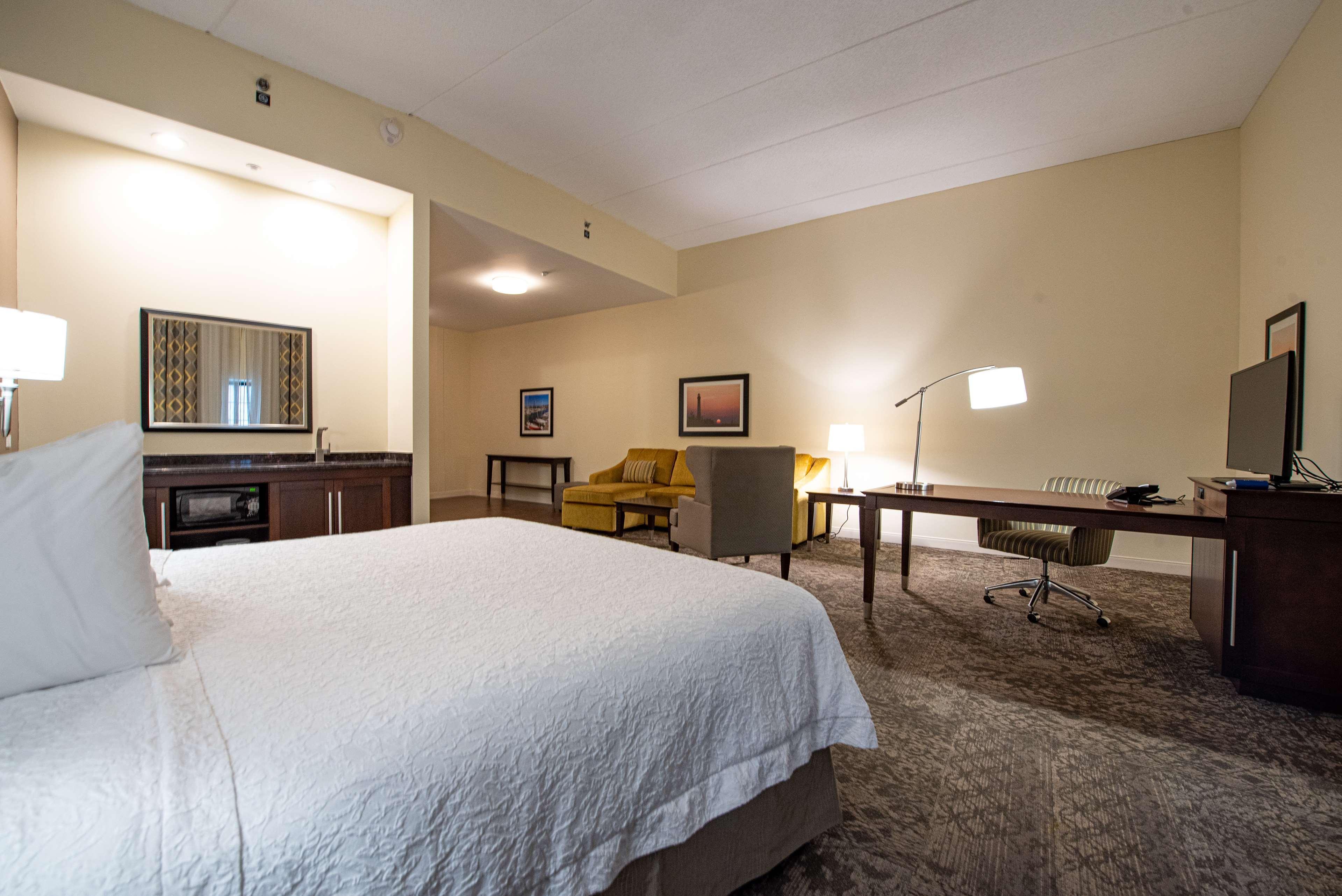 Hampton Inn & Suites By Hilton - Rockville Centre Εξωτερικό φωτογραφία