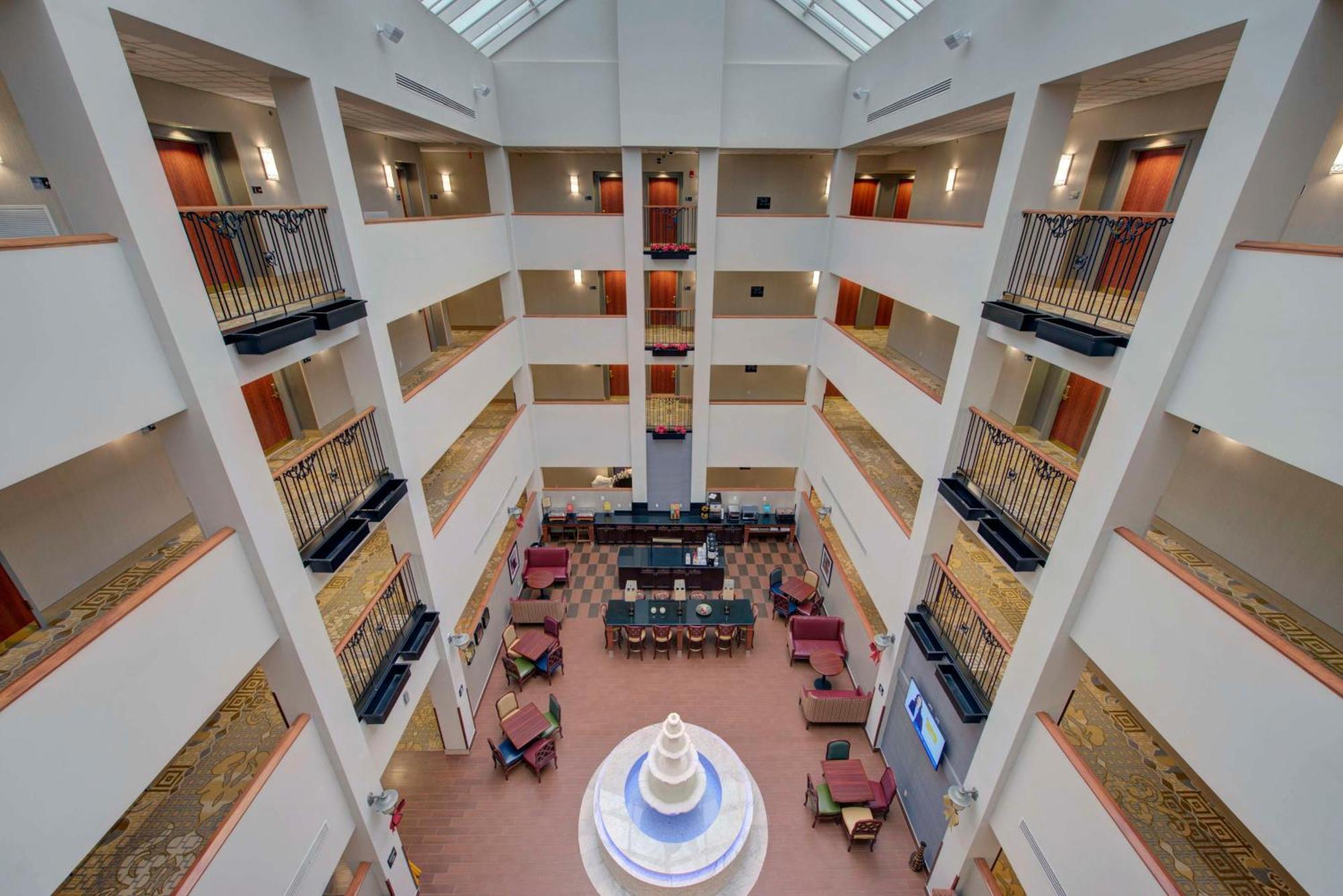 Hampton Inn & Suites By Hilton - Rockville Centre Εξωτερικό φωτογραφία