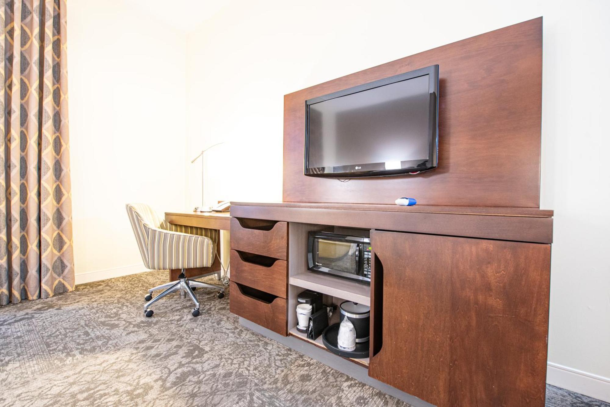 Hampton Inn & Suites By Hilton - Rockville Centre Εξωτερικό φωτογραφία