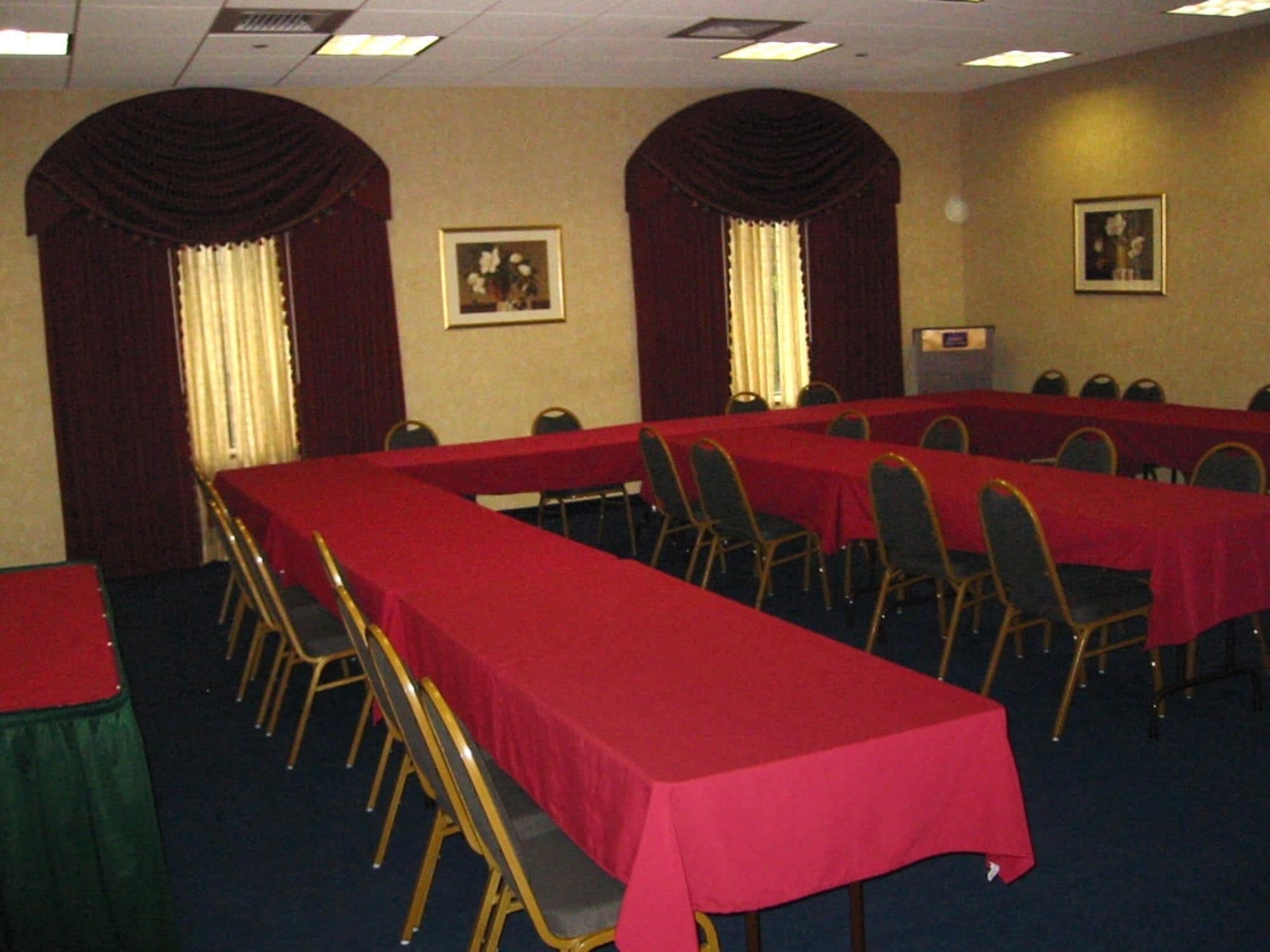 Hampton Inn & Suites By Hilton - Rockville Centre Εξωτερικό φωτογραφία